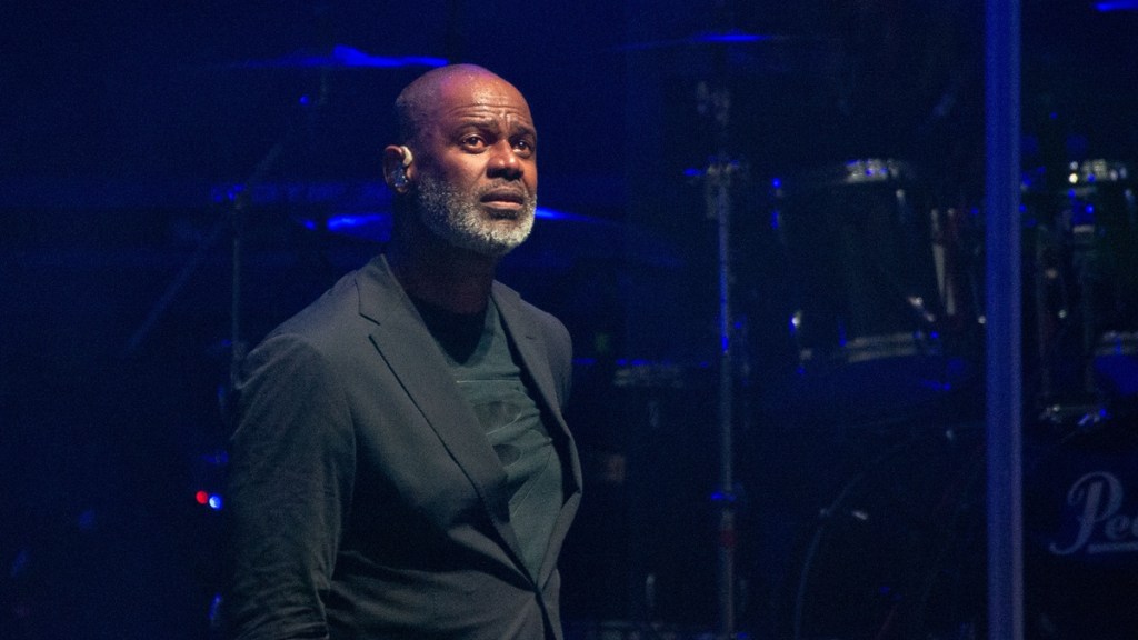 Brian McKnight Net Worth 2025: How Much Money Does He Make?