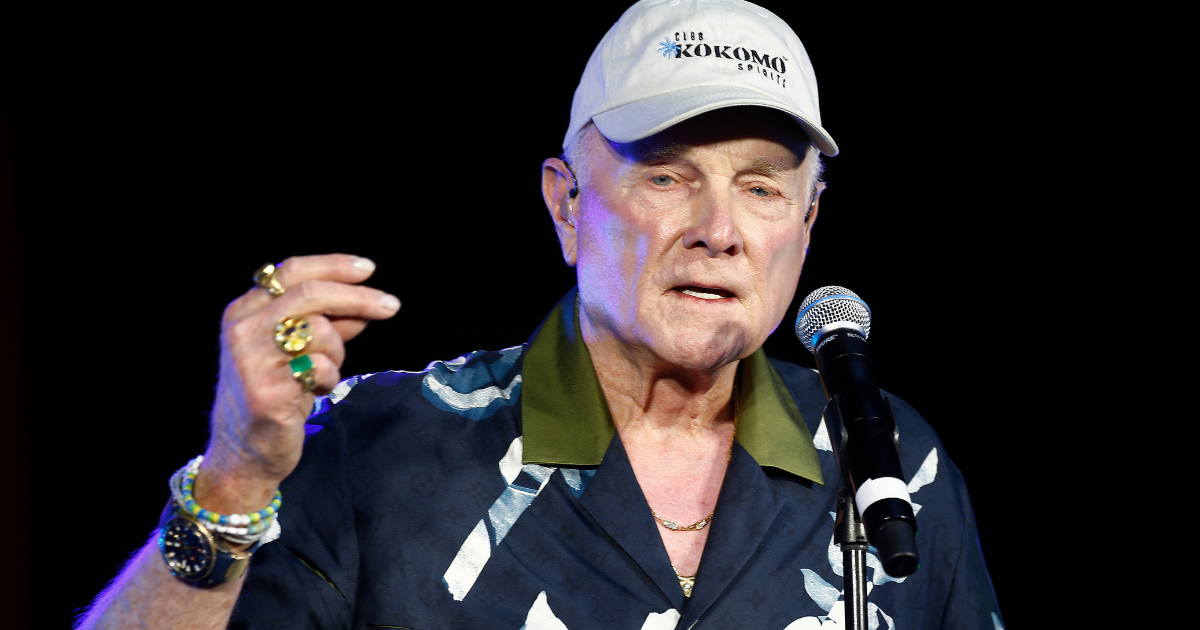 Mike Love Net Worth 2025: How Much Money Does He Make?