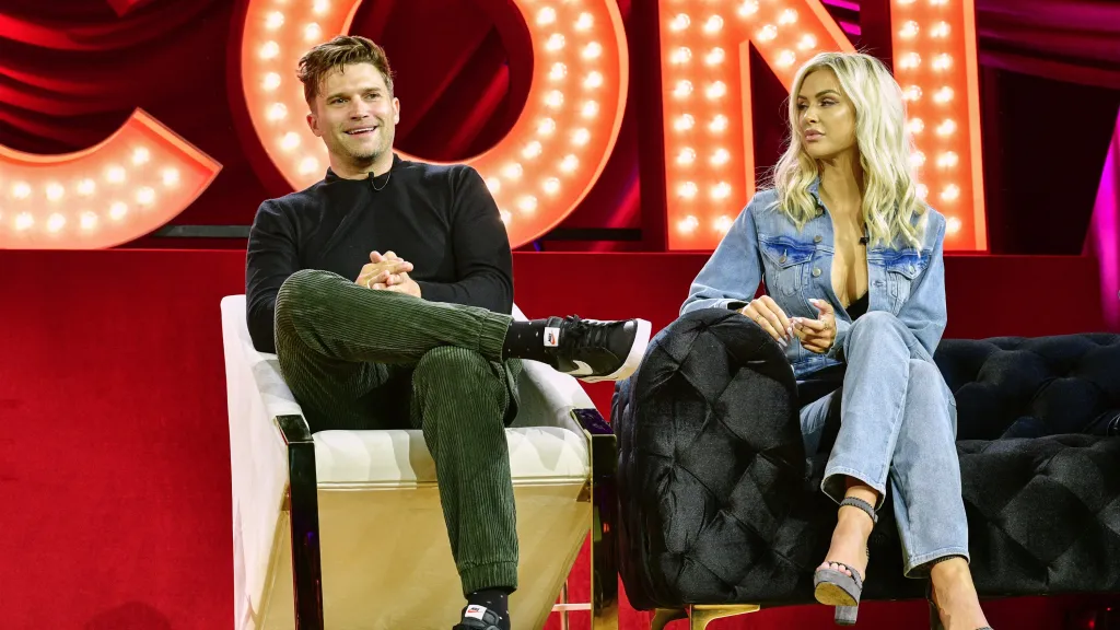 Tom Schwartz dating Lala Kent
