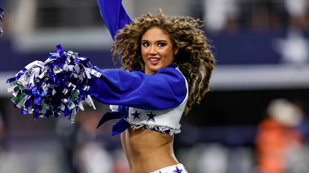 KayDianna MacKenzie performing with the Dallas Cowboys Cheerleader