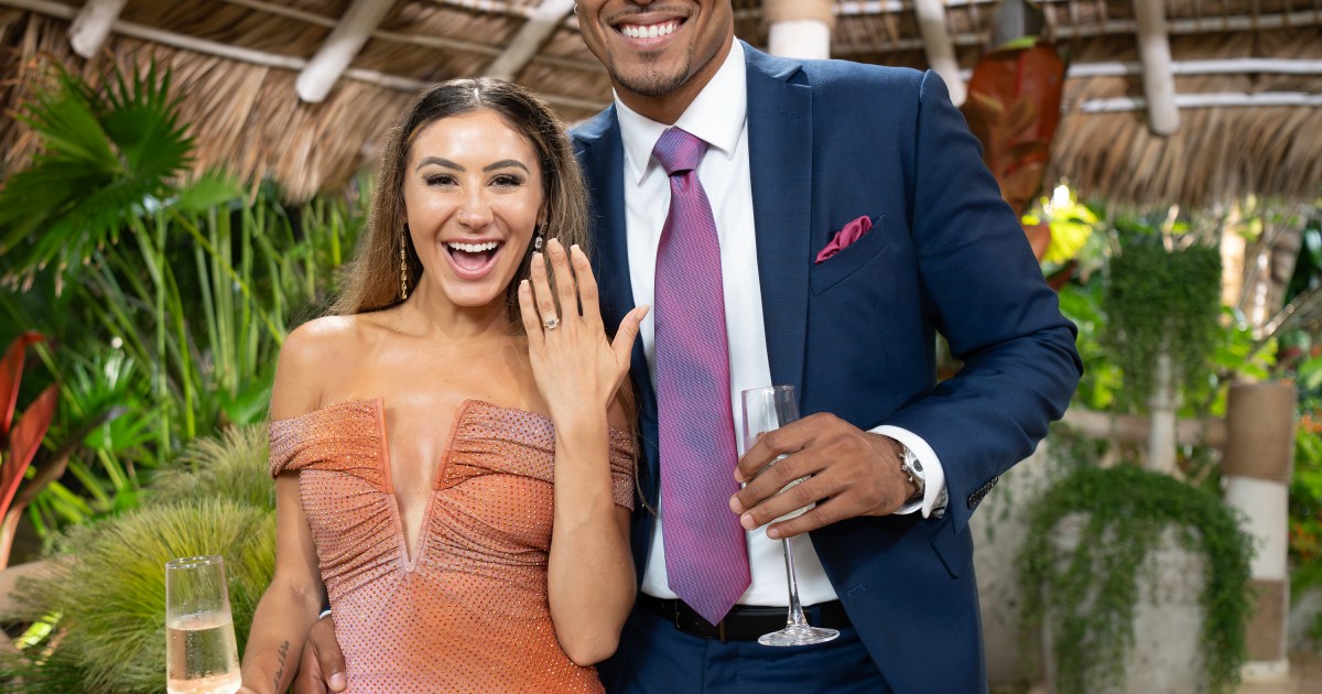 Bachelor Grant Ellis Splits From Juliana Pasquarosa After Two Months