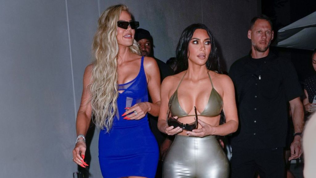 Kim Khloe Kardashian Jeff Bezos wedding