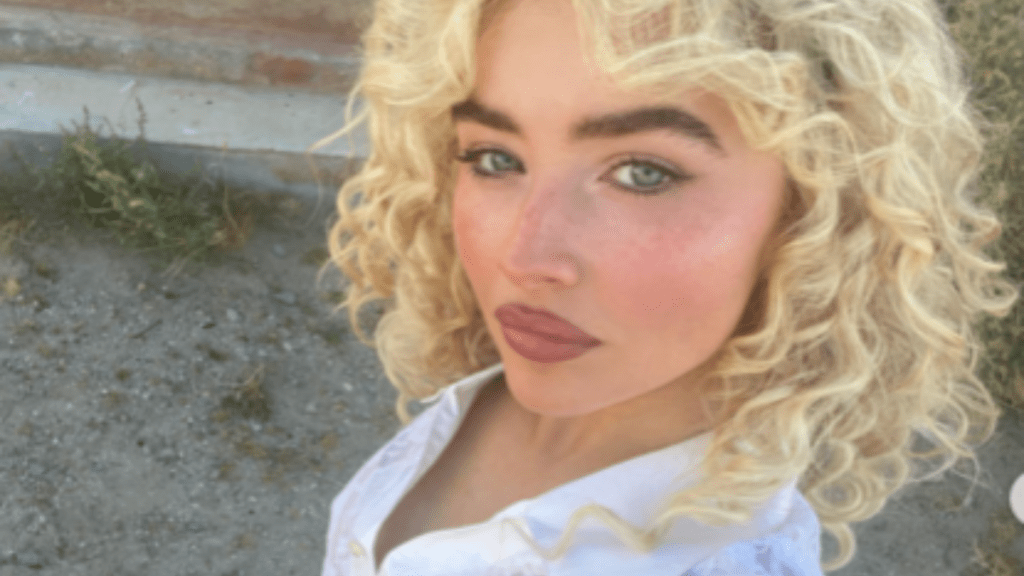Sabrina Carpenter