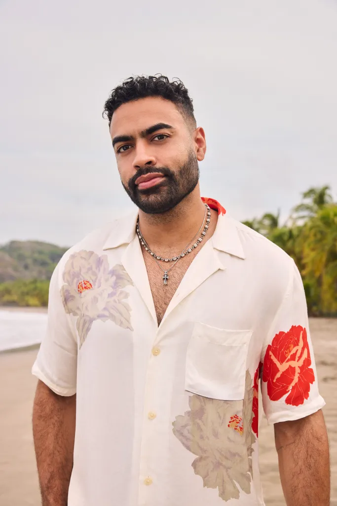 Justin Glaze for Bachelor in Paradise