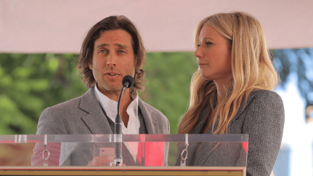 Gwyneth Paltrow husband new book Ben Affleck Brad Pitt