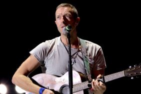 Chris Martin of Coldplay performs onstage at the 2024 iHeartRadio Music Festival at T-Mobile Arena on September 21, 2024 in Las Vegas, Nevada