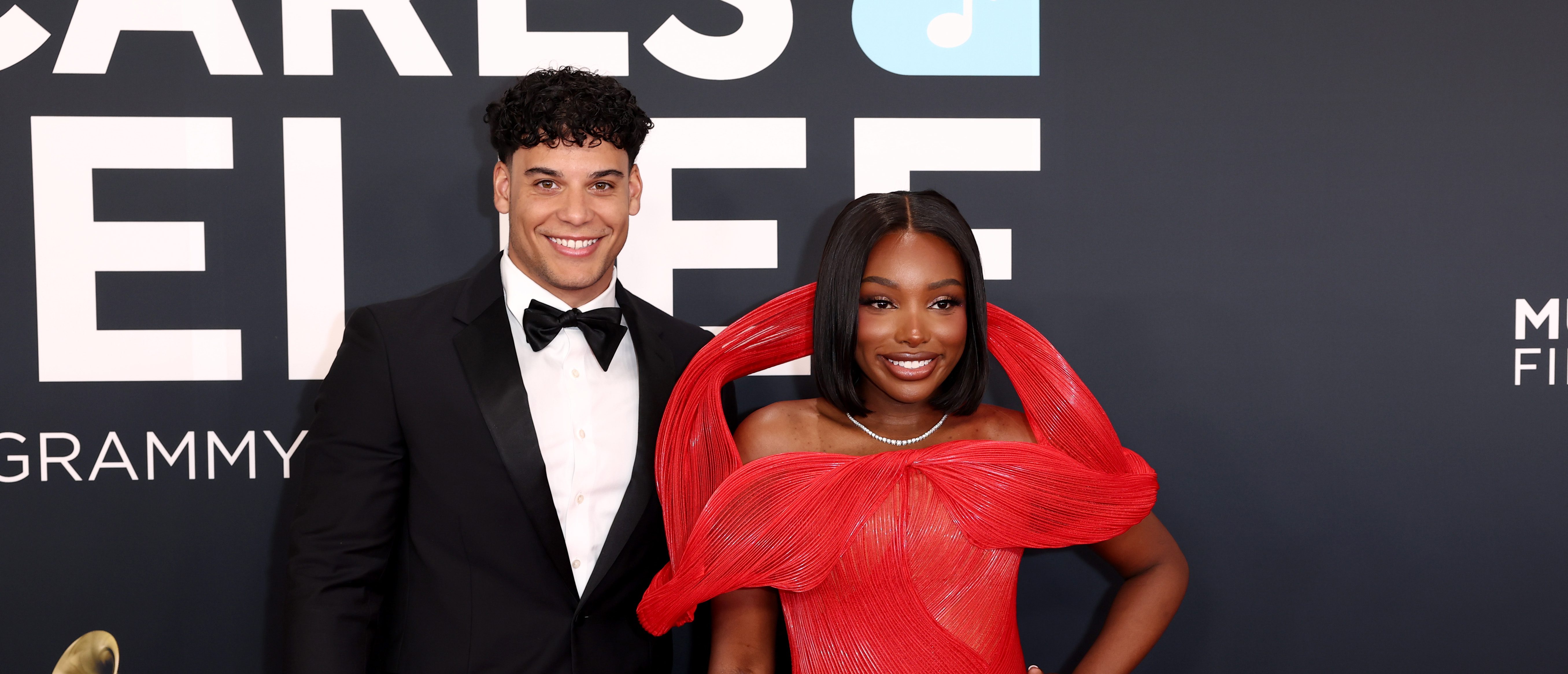 Джана и Кенни из реалити-шоу «Love Island USA» расстались из-за скандала