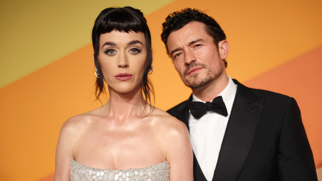 Katy Perry and Orlando Bloom attend the 2025 Vanity Fair Oscar Party Hosted By Radhika Jones at Wallis Annenberg Center for the Performing Arts on March 02, 2025 in Beverly Hills, California.