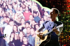 Chris Martin of Coldplay performs on stage at BC Place on September 29, 2017 in Vancouver, Canada.
