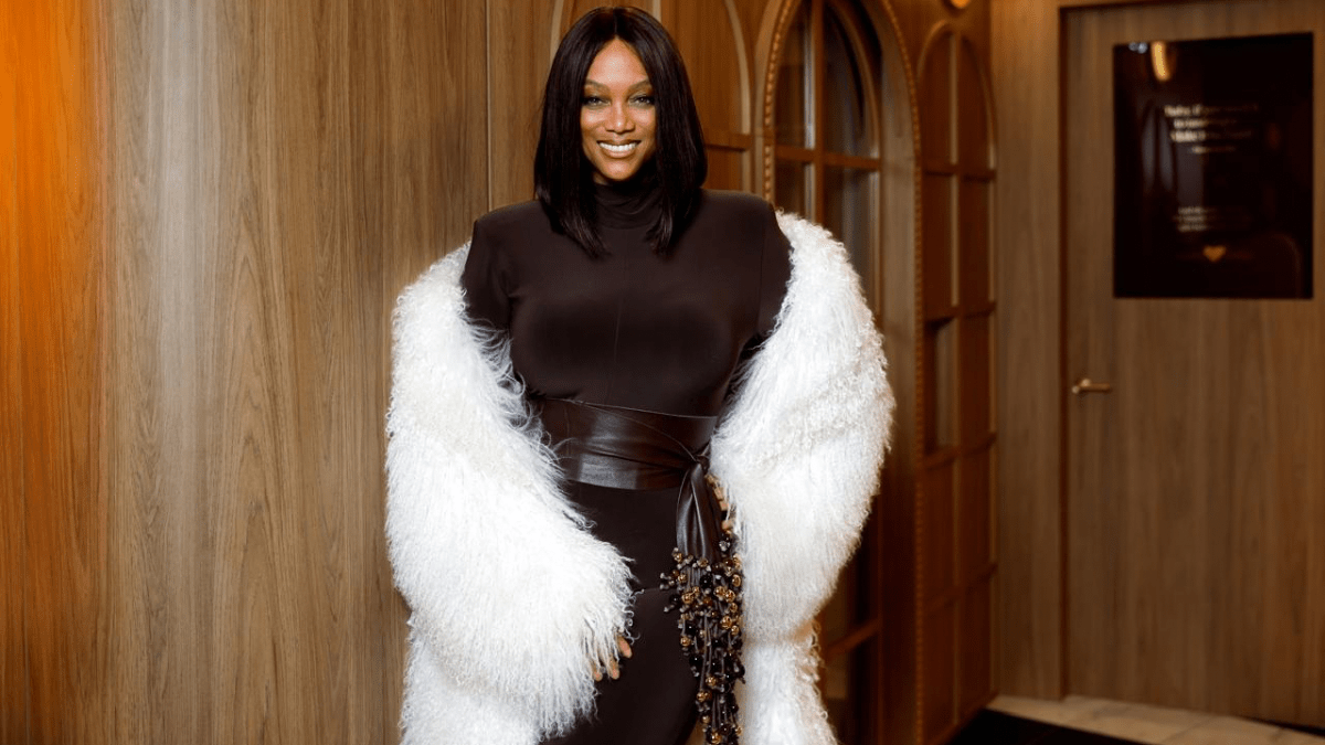 Tyra Banks Reveals Surprising Habit: 'I Clean Crumbs by Eating Them