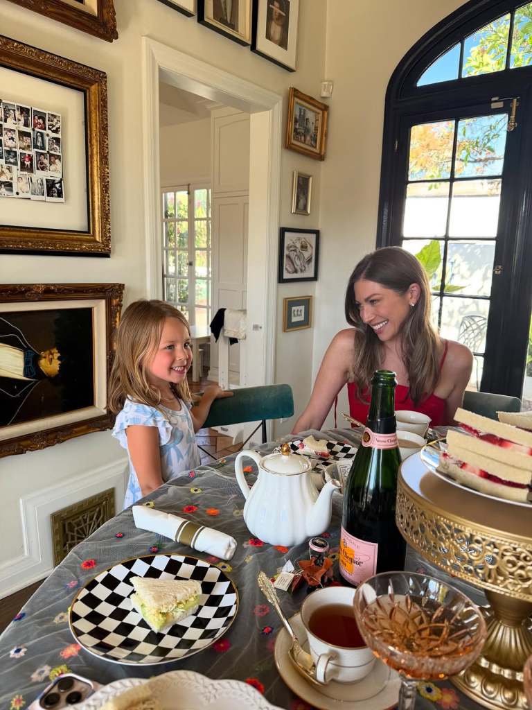 Stassi Schroeder and her daughter in the kitchen