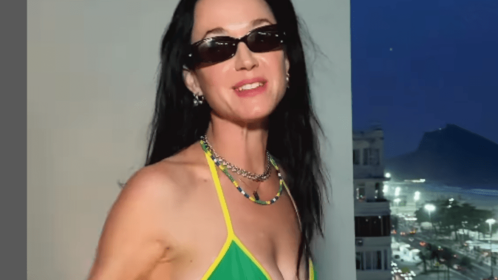 Katy Perry Shows Off Abs in Itty-Bitty Black Bikini