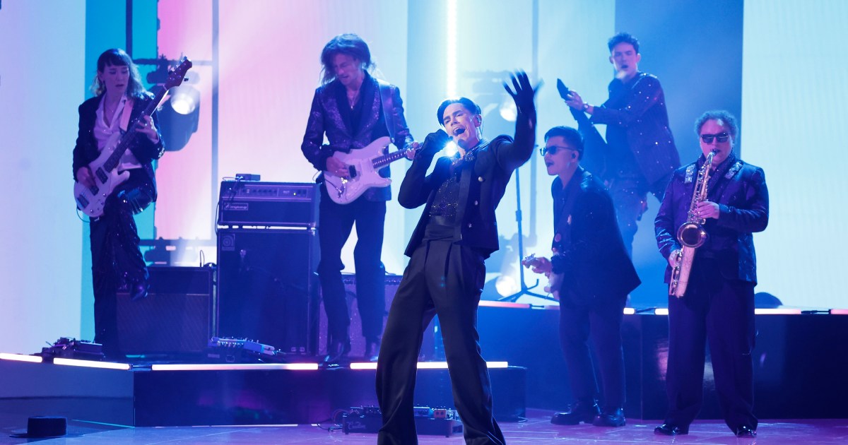 Tom Sandoval and the Most Extras
