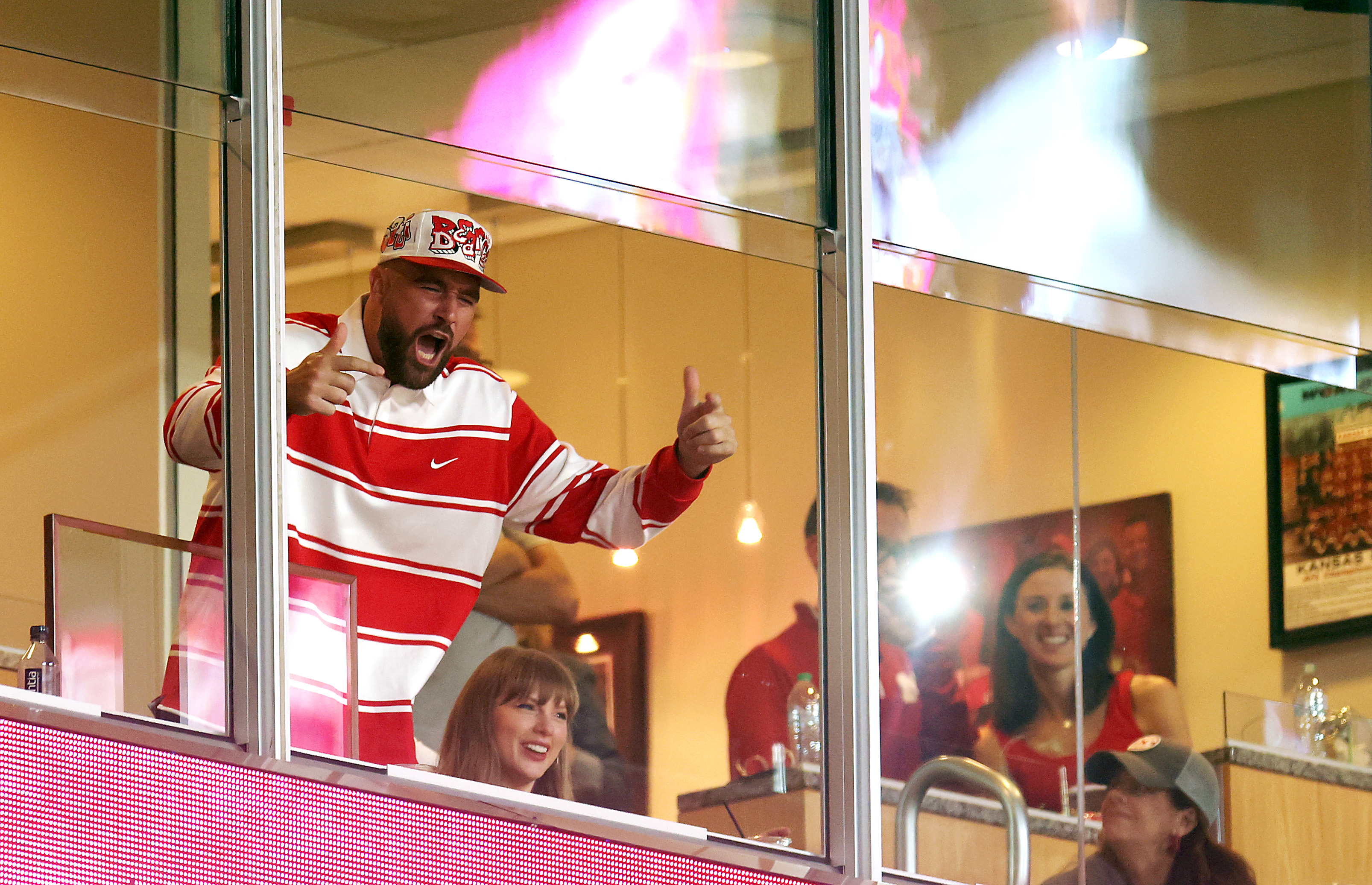 Travis Kelce Receives Boos at Arrowhead Stadium Reality Tea