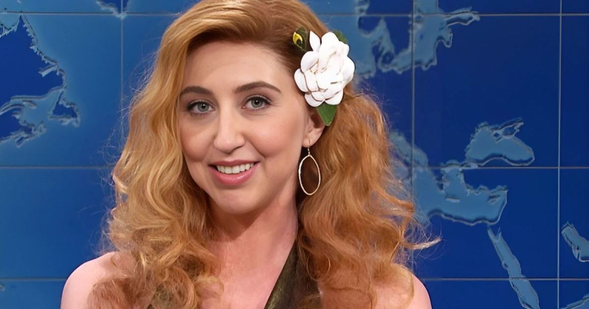 Heidi Gardner Net Worth 2025: How Much Money Does She Make?