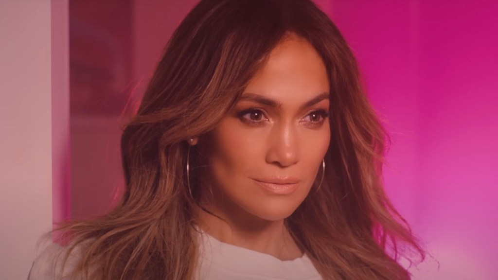 Jennifer Lopez's Former Co-star Shades Her During Hot Ones Interview