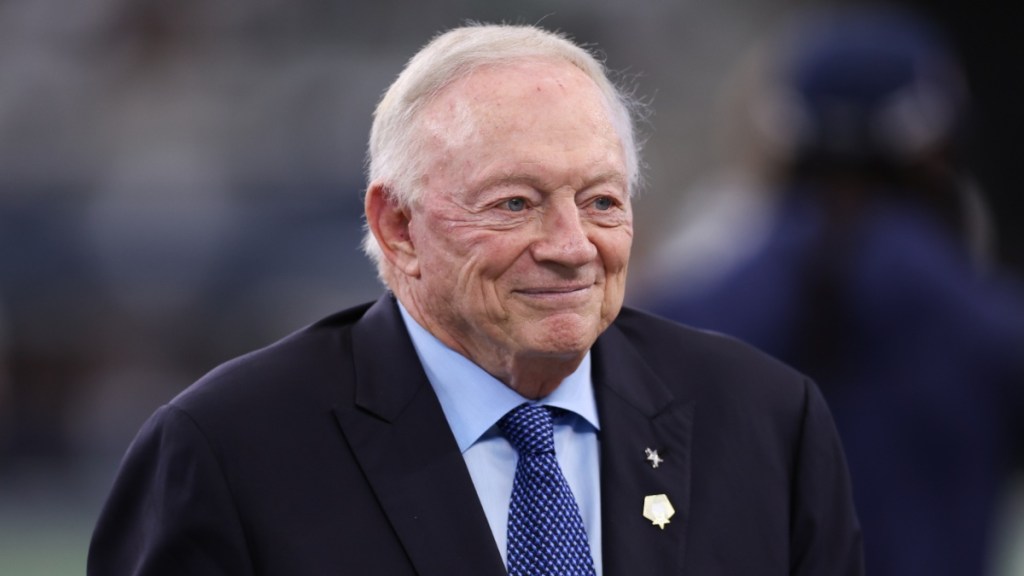 Jerry Jones Net Worth 2025: How Much Money Does He Make?