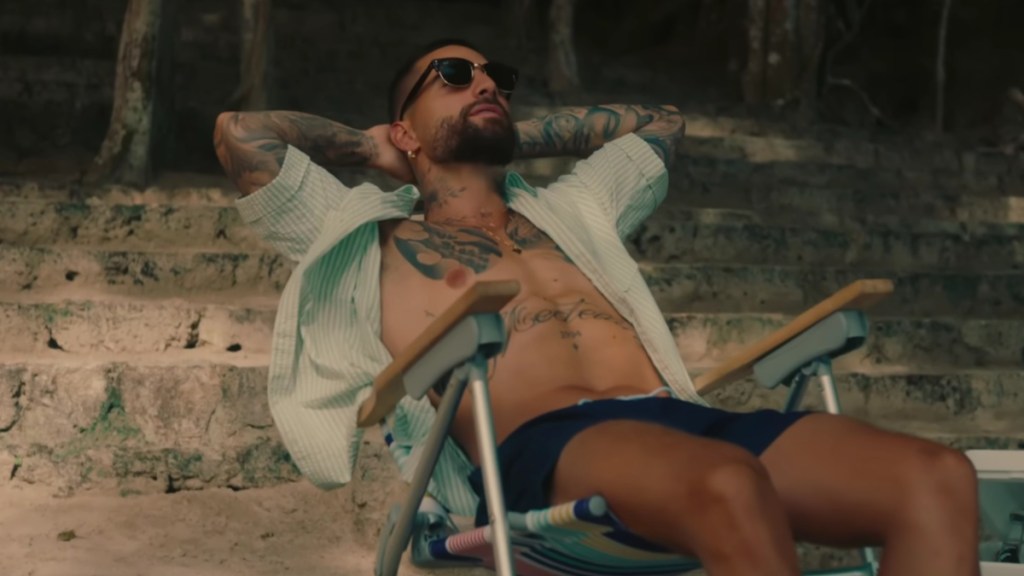 Maluma Scolds Mother With 1-Year Old Baby Mid-Concert