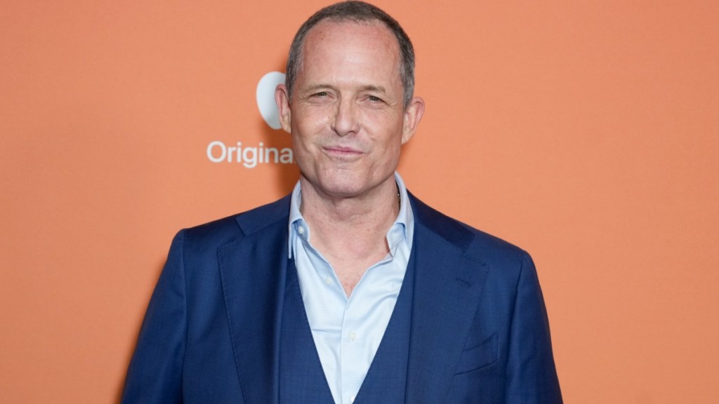 Dean Winters Net Worth 2025: How Much Money Does He Make?