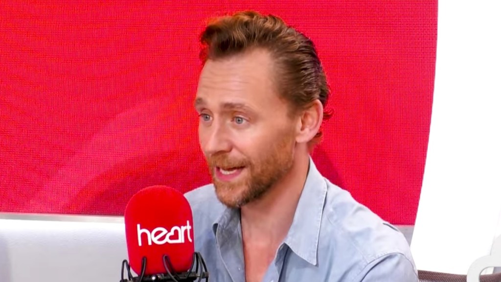 Tom Hiddleston Reacts to Question About Ex Taylor Swift