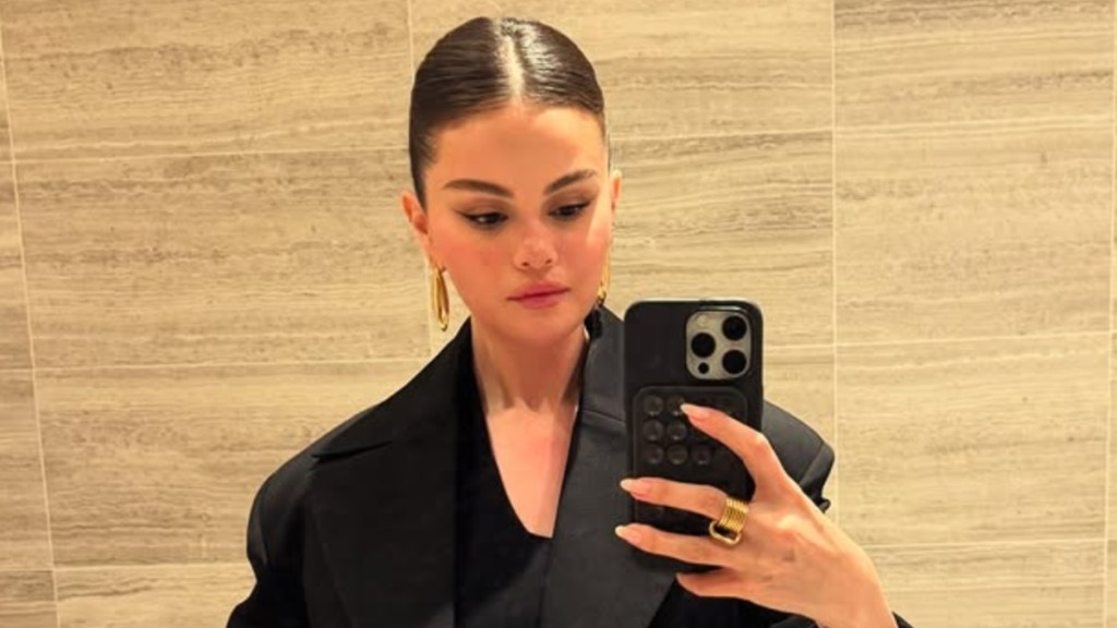 Selena Gomez Gives a Glimpse of Her Bachelorette Trip in New Post