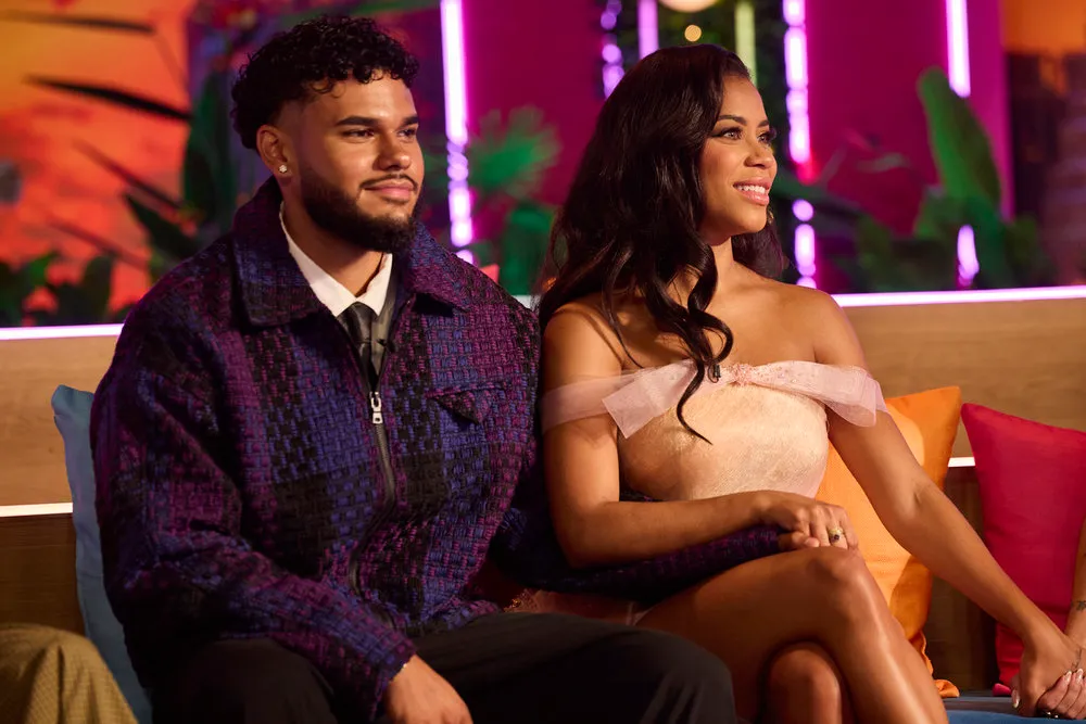 Amaya Espinal and Bryan Arenales