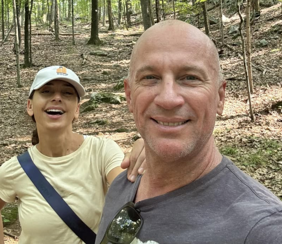 Capt Kerry with his girlfriend