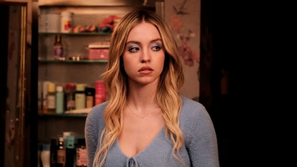 Sydney Sweeney's Jeans Ad Prompts 'Good Genes' College Trend on TikTok