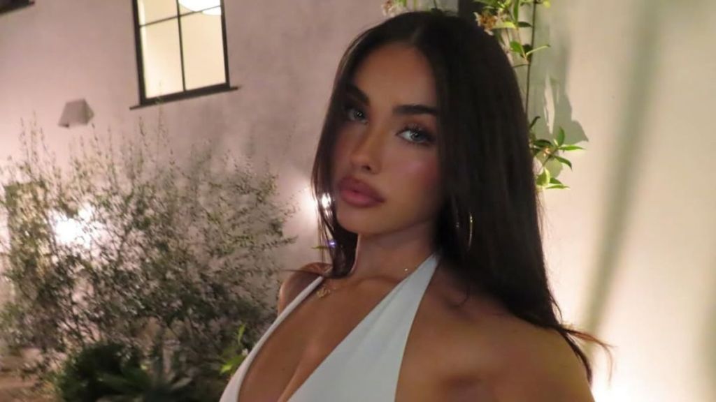 Madison Beer LA Chargers QB dating rumors