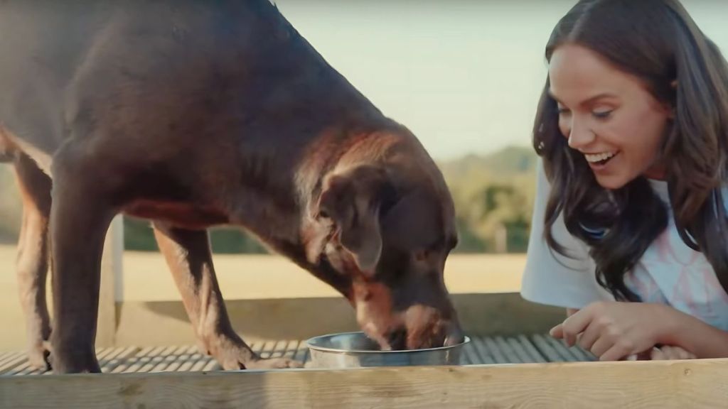 Reality Star Faces Backlash for Letting Dog Lick Inside Her Mouth