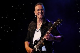 Vivian Campbell Net Worth 2025: How Much Money Does He Make?