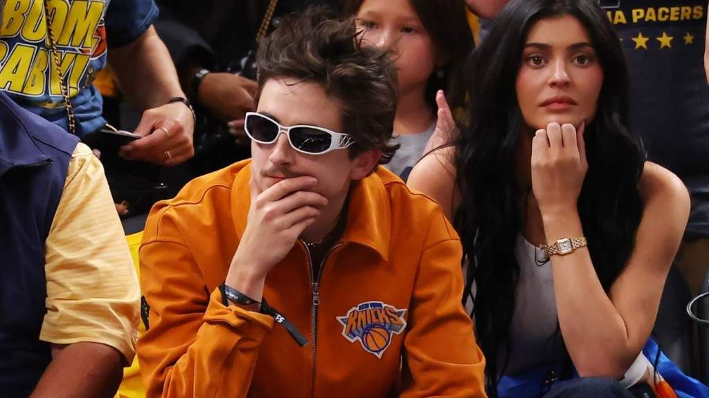 Fans Wonder if Timothée Chalamet & Kylie Jenner Are Still Together After Birthday Video Clip