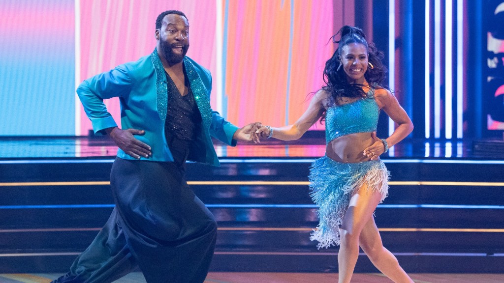 Dancing with the Stars Season 34 Episode 1