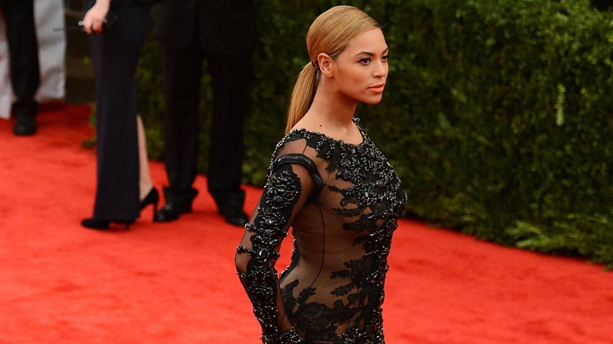 beyonce burgundy dress Red Beyonce Knowles High Low knot Prom Red Carpet Formal Dress Billboa   Hoprom