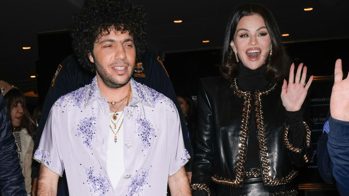 Selena Gomez's Wedding Photos: Celebs React to Singer's Big Day