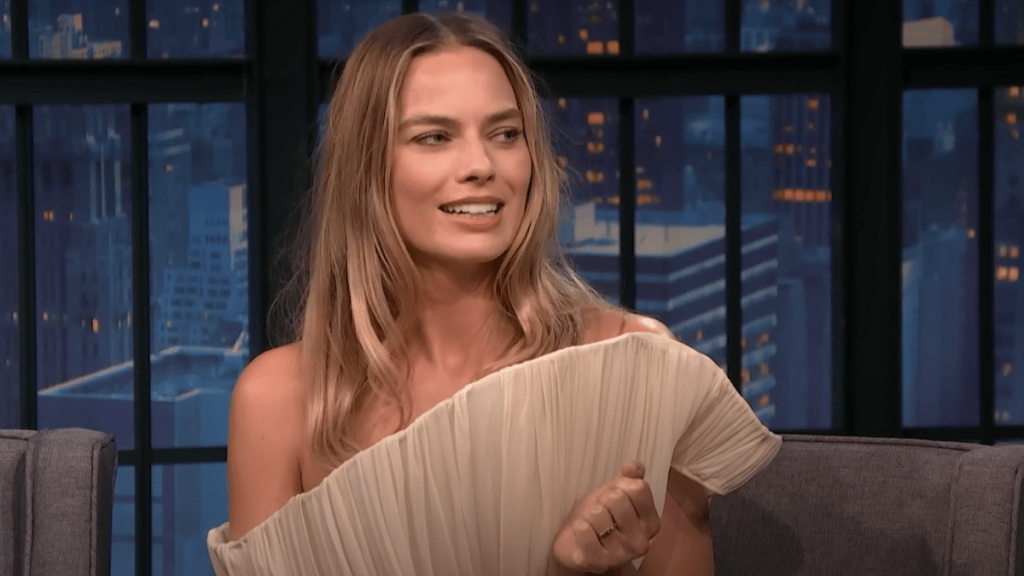 Margot Robbie dress Seth Meyers talk show