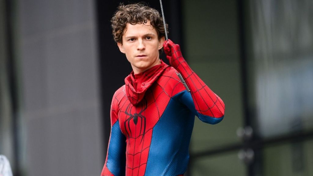 Tom Holland Hospitalized After Suffering Concussion During Spider-Man Filming