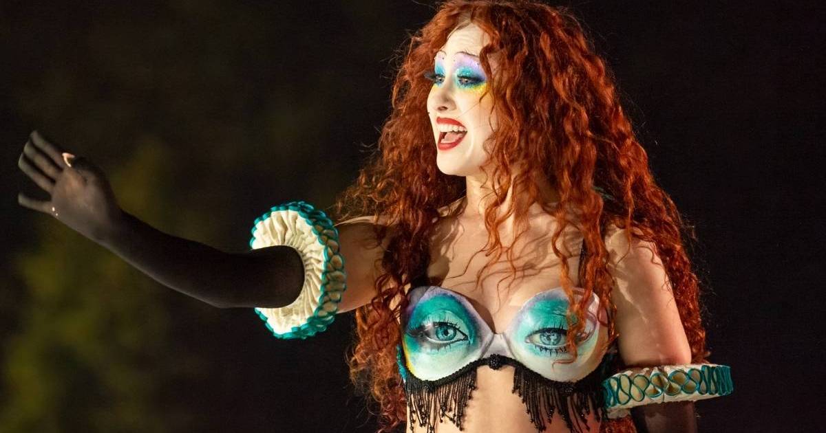 Chappell Roan’s Onstage Thong Mishap Catches Her by Surprise Mid-Set