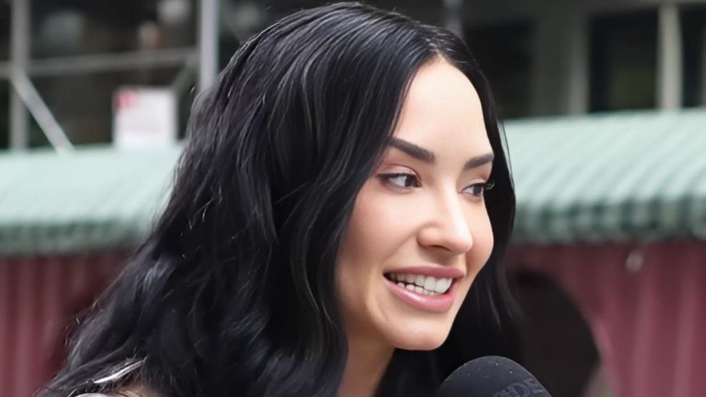 Demi Lovato’s NSFW Photo Pops Up at the Worst Possible Moment