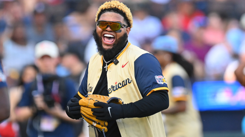 Black Comedian Druski Goes Whiteface for NASCAR Skit