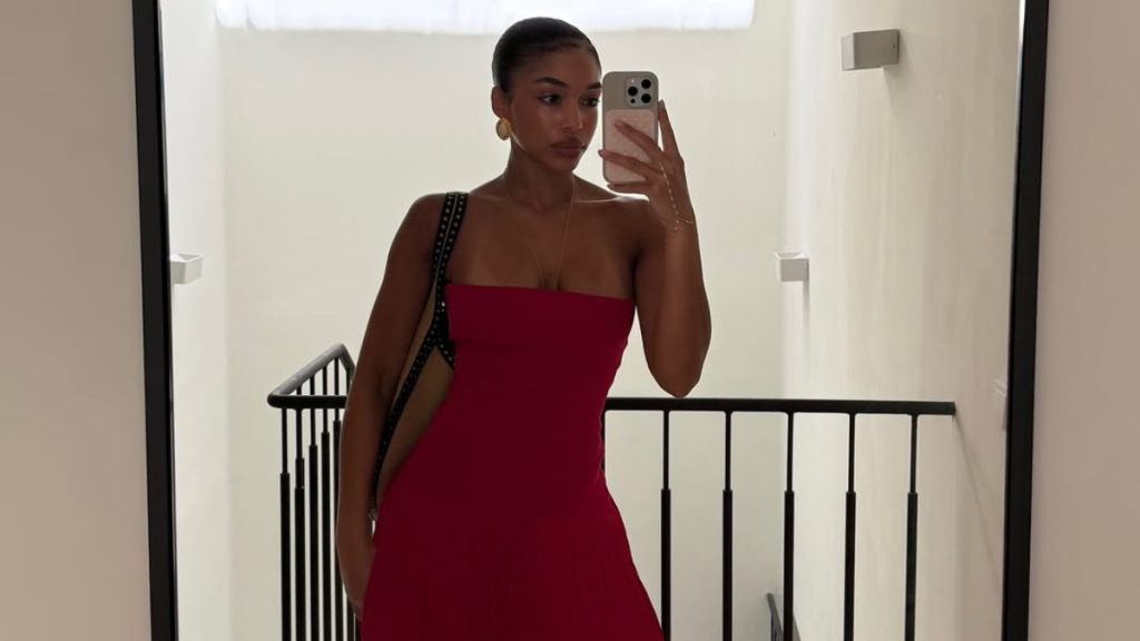 Internet Reacts to Lori Harvey Pulling Up in Full Sleeves After Thong Photo: 'Perfection'