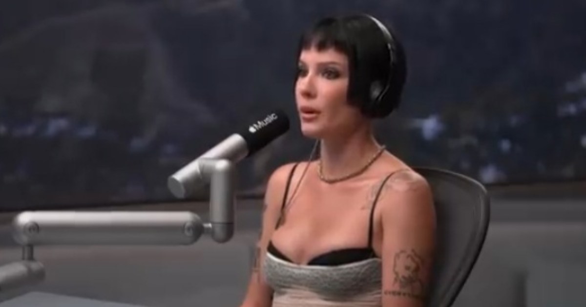Halsey 'Not Allowed' to Make New Album Following Previous Album's 'Failure'
