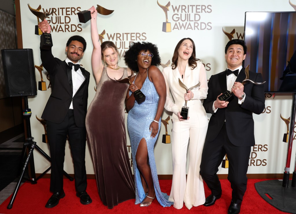 The Bear cast