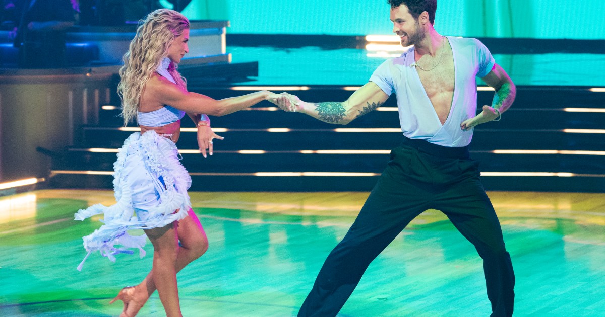 Dylan Efron Reacts to Low Score on DWTS Week 1