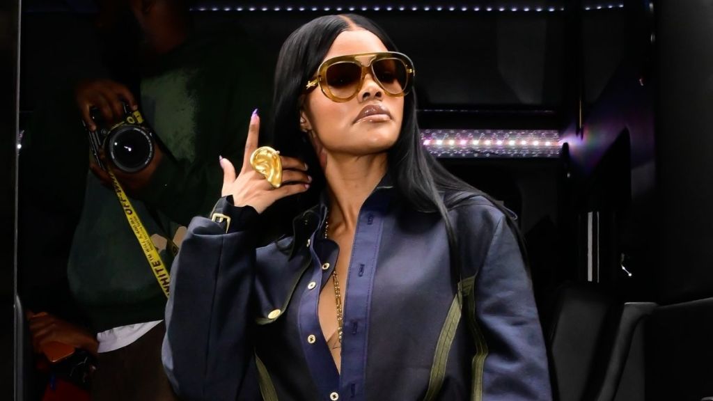 Fans Say Teyana Taylor Looks 'Fire' in Unbuttoned Shirt