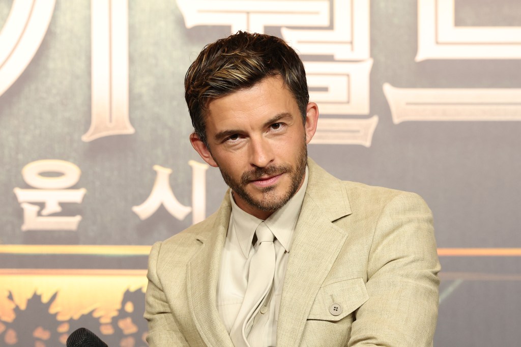 Jonathan Bailey