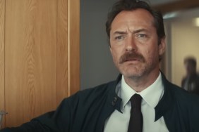 Jude Law Trips & Falls In Awkward Venice Video