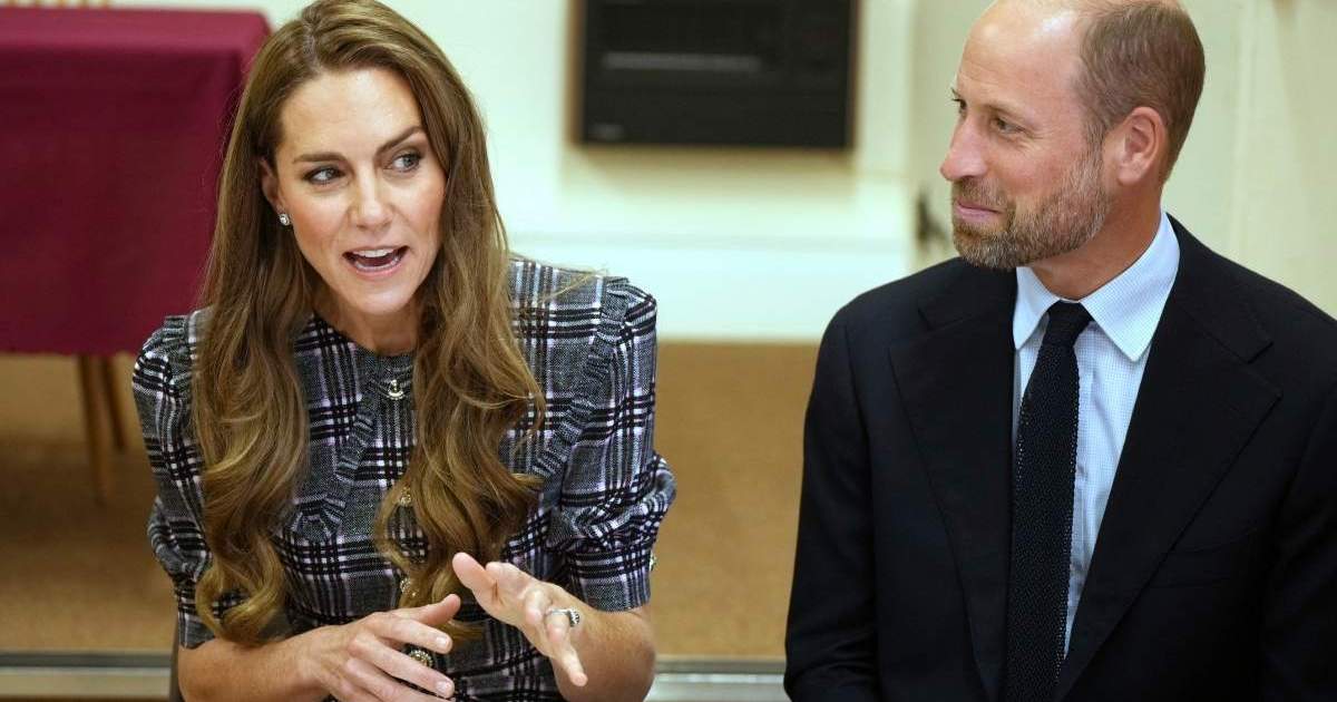 Kate Middleton 'Hated' How Blonde Hair Looked in Pictures & Switched To Brunette, Source Claims