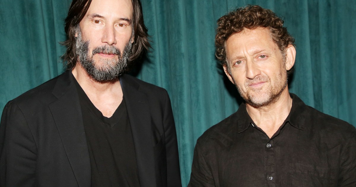 Keanu Reeves and Alex Winter Enjoy Reunion at ‘Amazing’ Waiting for Godot Broadway Debut