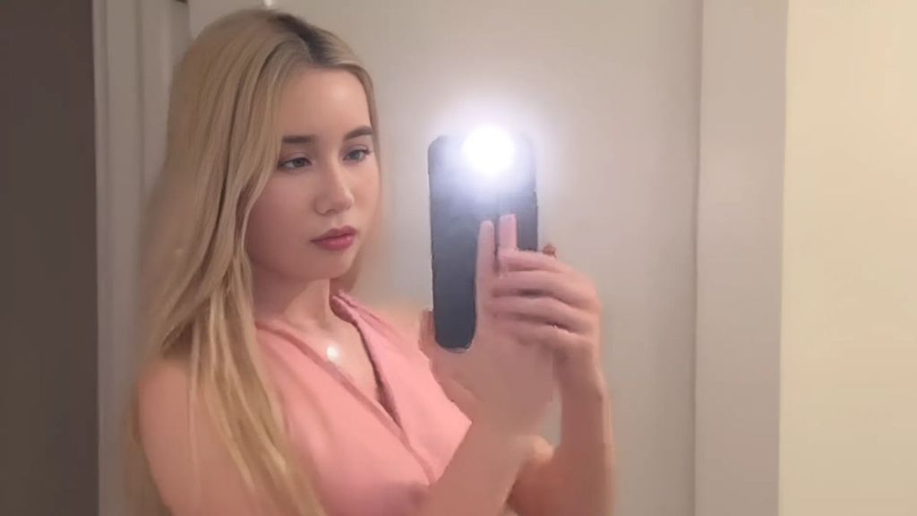 OnlyFans' Lil Tay Asks Bhad Bhabie to Fight For This Reason